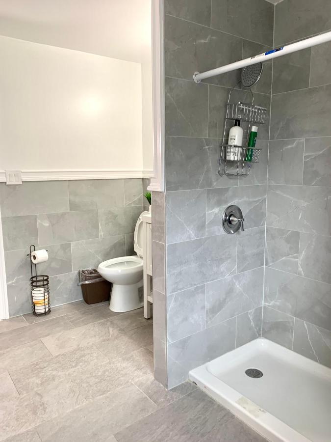 3Br Gem Near Falls-Sleeps 6 Comfortably Ниагара-Фолс Экстерьер фото
